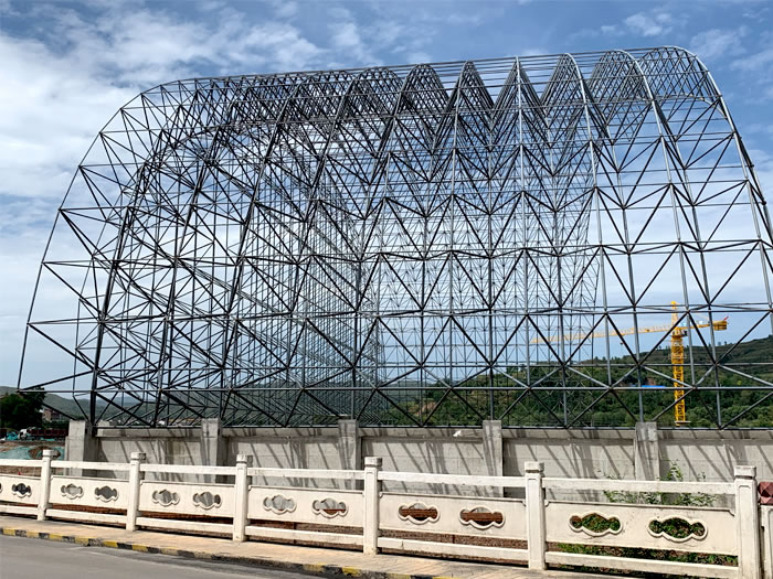 日照山寨矿储煤棚网架