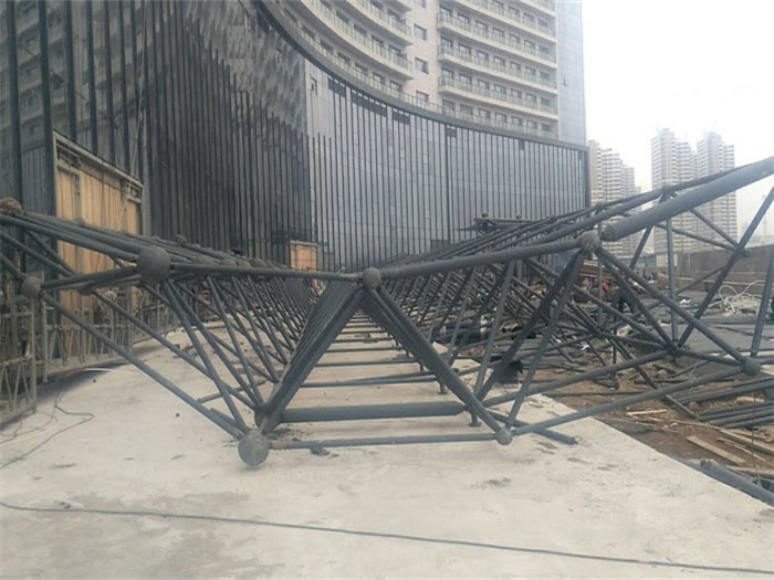 日照万豪酒店雨棚网架